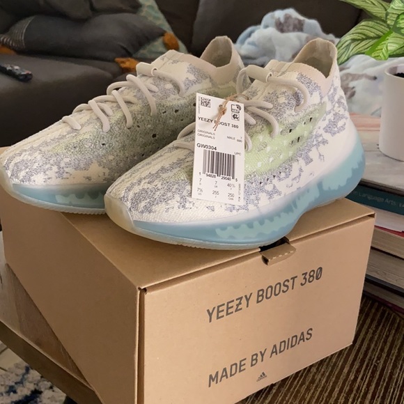 YEEZY BOOST 380 main image 4